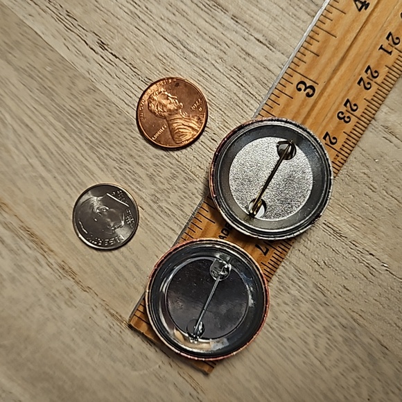 2 Victorian retro Halloween pins pumpkin girl fall Autumn lapel collar Seasonal - Picture 2 of 4